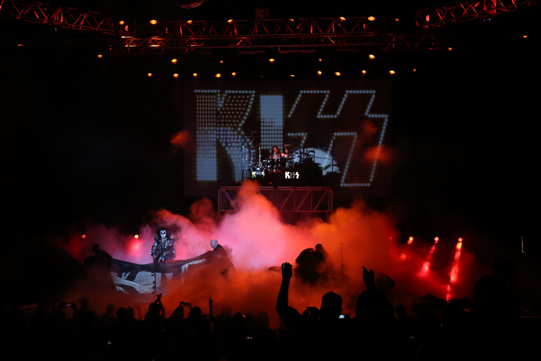 KISS